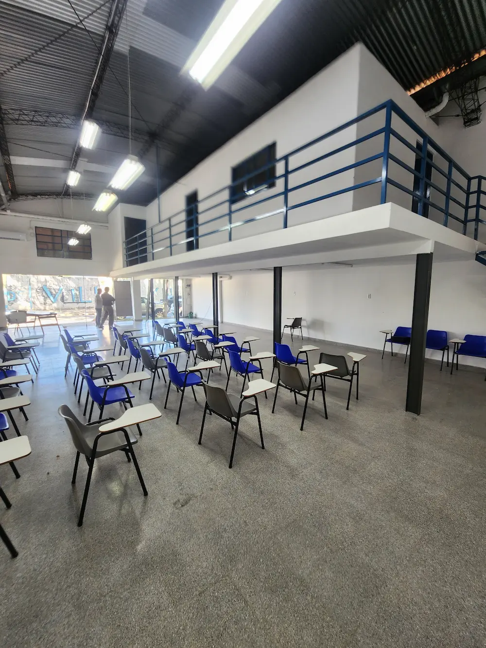 Proyecto de construcción Ecoingeniería - Estructuras metálicas