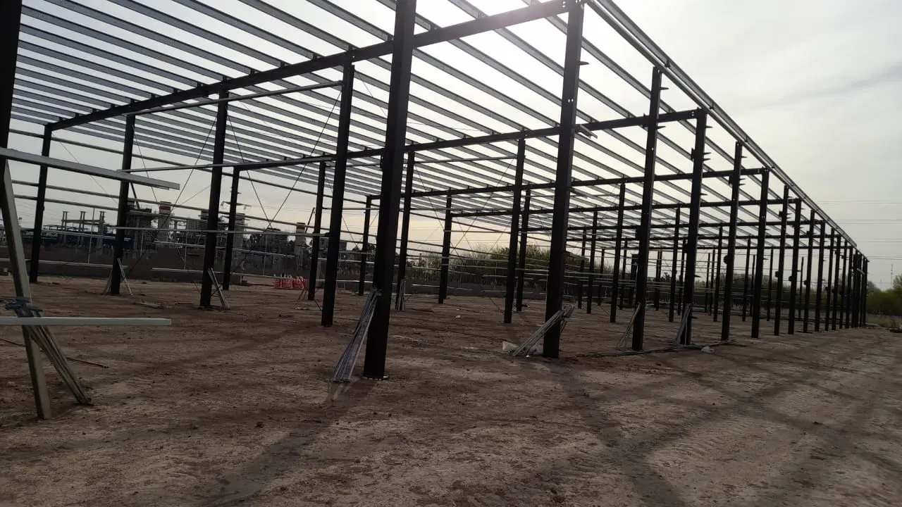 Personal especializado de Ecoingeniería en obra